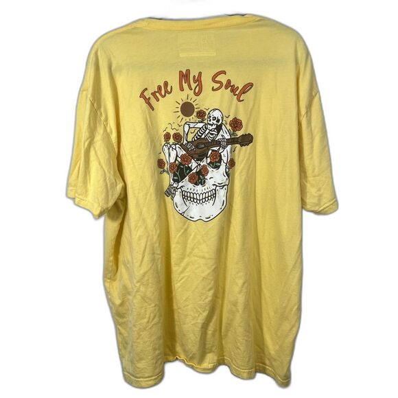 3 For $20 My Three Little Hearts "Free Your Soul" Graphic Tee 0013 - Picture 1 of 7